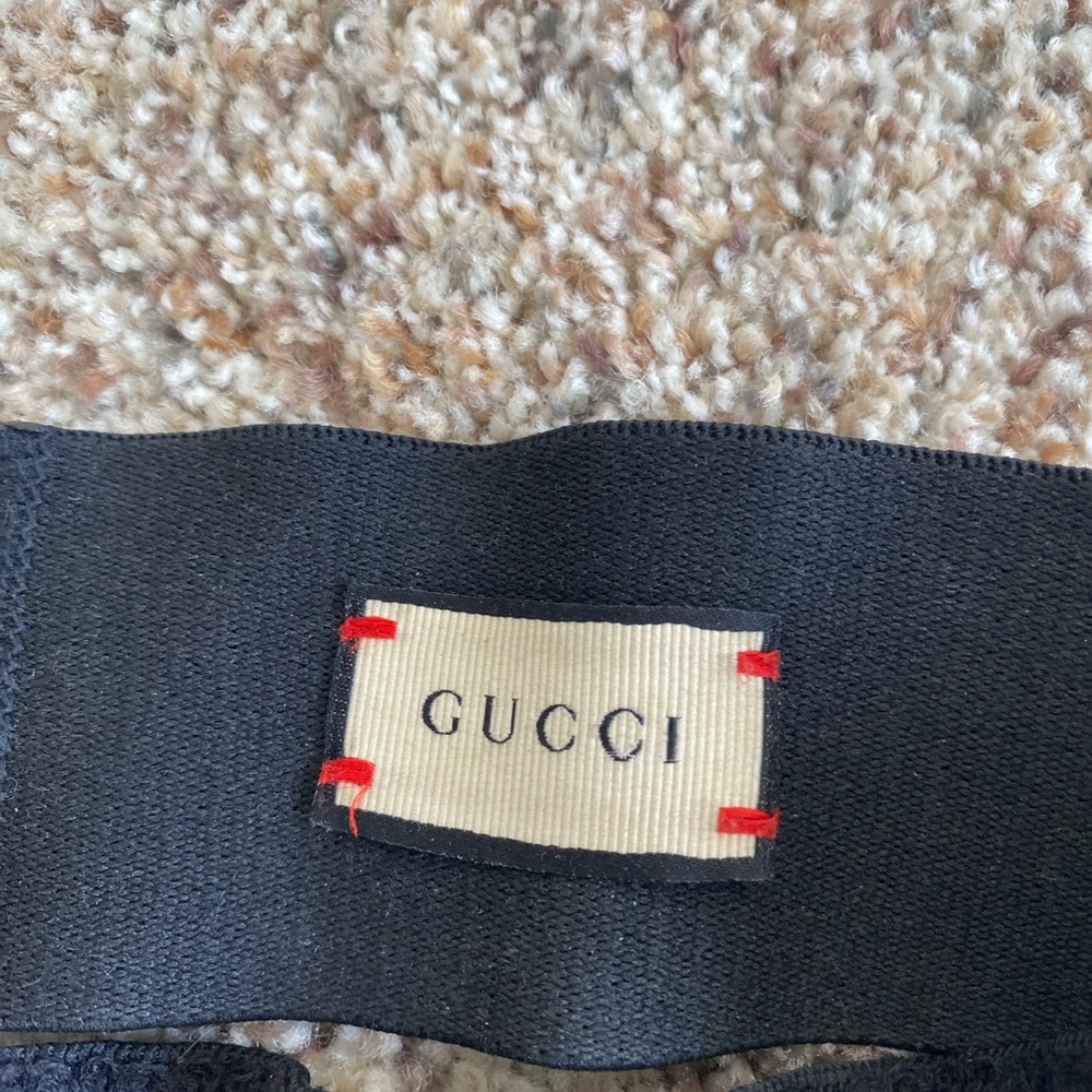 Unisex GUCCI black and gold headband! - Picture 4 of 5